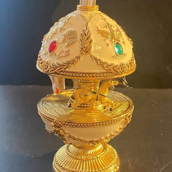 Joan Rivers Imperial Treasures III The Carousel Egg - Picture 4 of 6